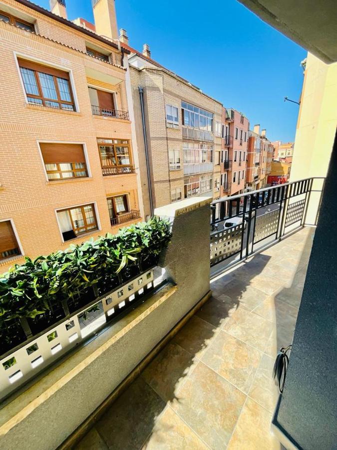 La Casa Del Rock Appartement Aranda de Duero Buitenkant foto